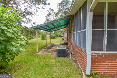 Exterior - 4145 Highway 81 W, Hampton, GA 30228 photo 12 of 22