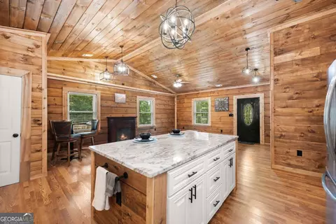 Kitchen - 587 Cold Stream Trl, Jasper, GA 30143 photo 4 of 5