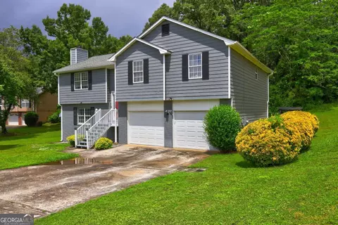4090 Mark Todd Ct, Hoschton, GA 30548