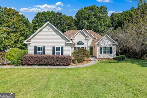 3834 Covered Bridge Pl, Gainesville, GA 30506