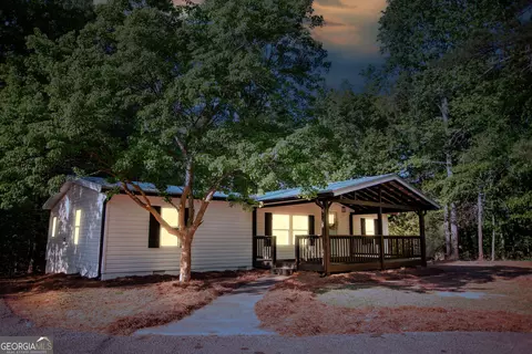 Exterior - 216 Howard Rd, Barnesville, GA 30204 photo 4 of 12