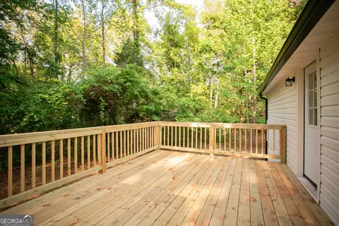 Exterior - 216 Howard Rd, Barnesville, GA 30204 photo 9 of 12