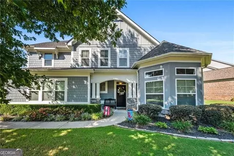 329 Carmichael Cir, Canton, GA 30115