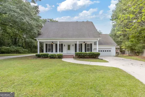 229 Covington St, Loganville, GA 30052
