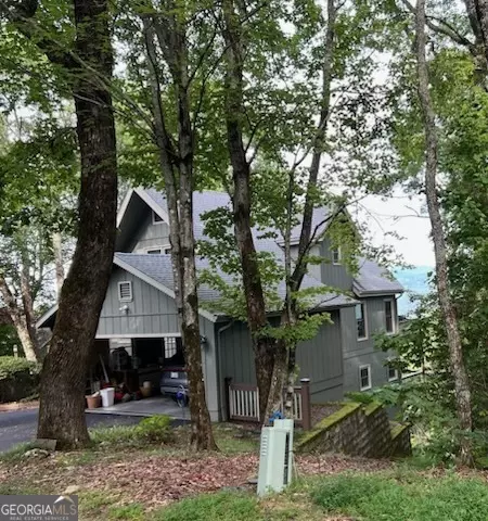 234 Saddleback Cir, Dillard, GA 30537