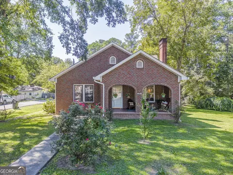 68 Tyler St, Summerville, GA 30747