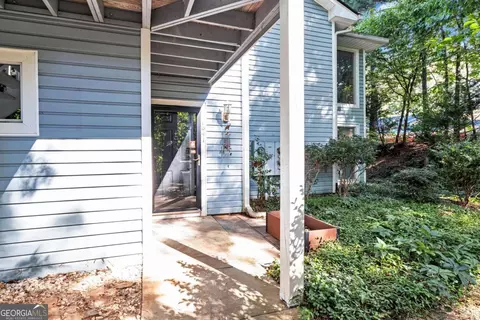 1641 Raleigh Cir SE, Marietta, GA 30067