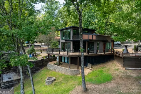 109 Magnificent Way, Cleveland, GA 30528