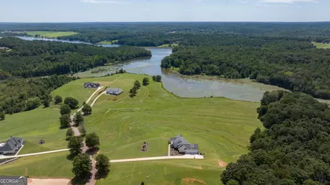 View/Area - 815 N Hampton Way, Monroe, GA 30656 photo 10 of 13