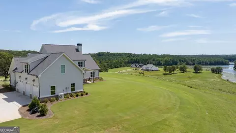 View/Area - 815 N Hampton Way, Monroe, GA 30656 photo 2 of 13