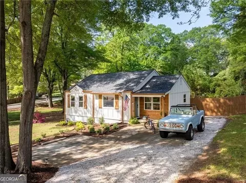 2086 Harold Ave SE, Smyrna, GA 30080