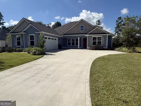 125 Fiddlers Cove Dr, Kingsland, GA 31548