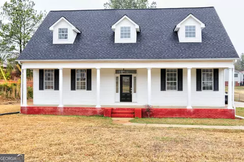 507 Cherry Ave, Roanoke, AL 36274