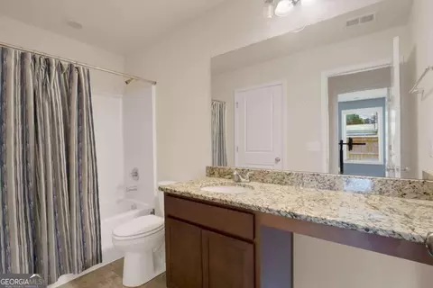 Entry Way - 33 Blackberry Cir, Guyton, GA 31312 photo 5 of 7