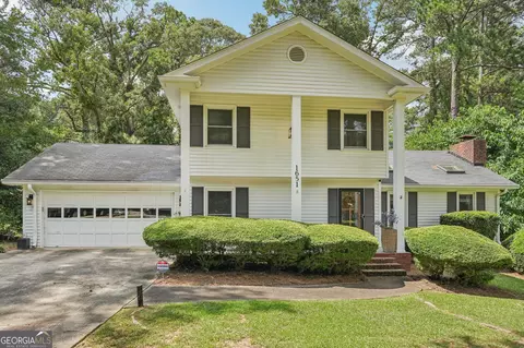 1651 King Rd, Riverdale, GA 30296