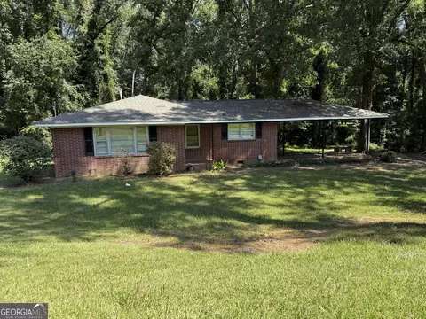 135 Brookside Dr, Elberton, GA 30635
