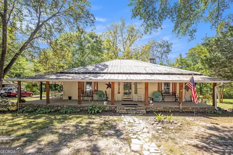 538 Lindsey Lake Rd, Dallas, GA 30157