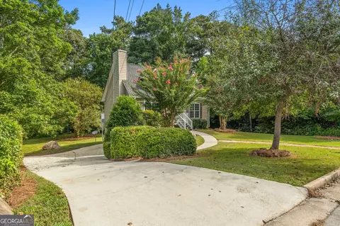 30 Parkman Trl, Covington, GA 30016