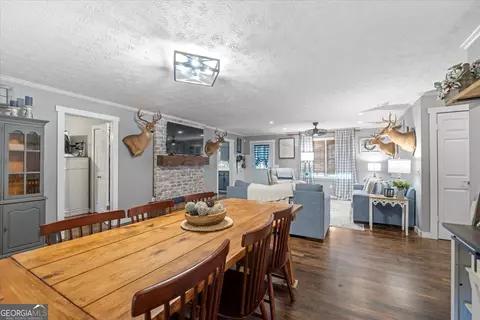 Dining - 1031 Blasingame Rd, Monroe, GA 30655 photo 1 of 2