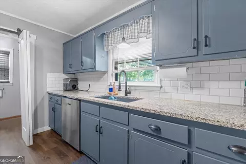 Kitchen - 1031 Blasingame Rd, Monroe, GA 30655 photo 1 of 2