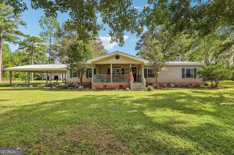 478 Tracys Ferry Rd, Folkston, GA 31537