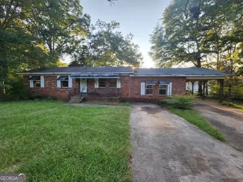 131 Washington St, Mcdonough, GA 30253