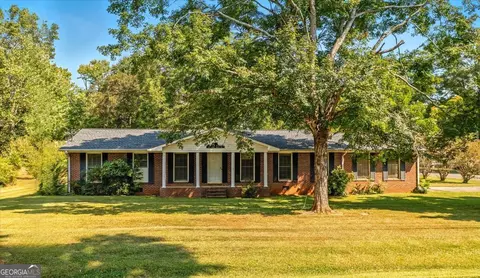 217 E John Hand Rd, Cedartown, GA 30125