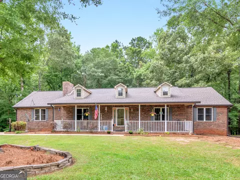 930 Singley Dr, Locust Grove, GA 30248