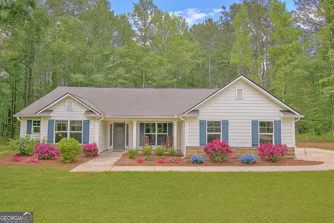 731 Nixon Rd, Senoia, GA 30276