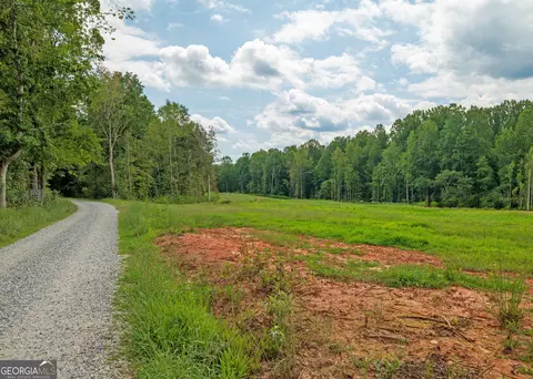 186 Forrester Rd, Maysville, GA 30558