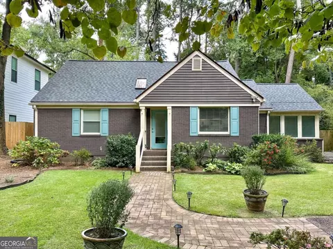 2567 Midway Rd, Decatur, GA 30030
