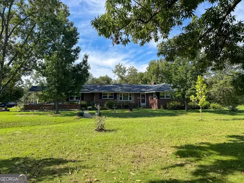 5611 Gary Usry Rd, Gibson, GA 30810