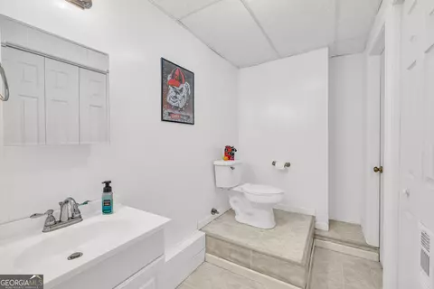 Bath - 248 Hagood Dr, Toccoa, GA 30577 photo 5 of 6
