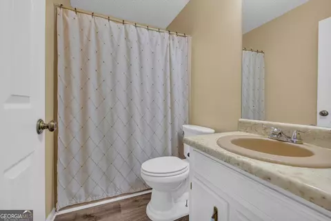 Bath - 248 Hagood Dr, Toccoa, GA 30577 photo 1 of 6