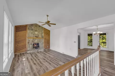 Living - 248 Hagood Dr, Toccoa, GA 30577 photo 1 of 5