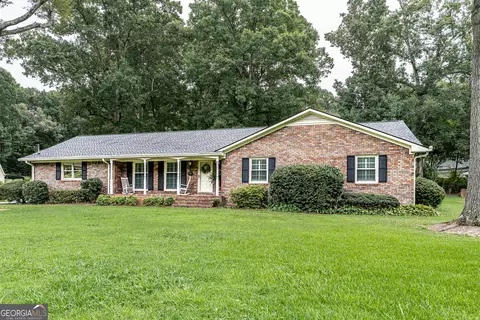 16 Cinnamon Ln NE, Rome, GA 30161