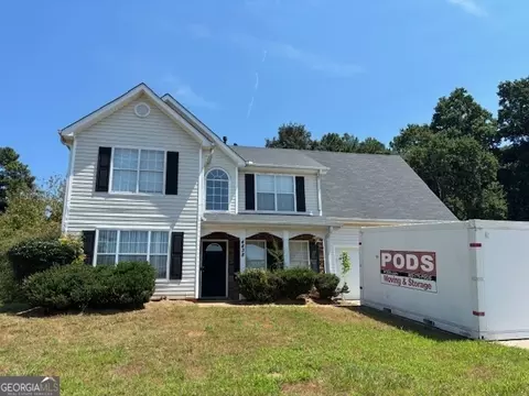 4438 Northwind Dr, Ellenwood, GA 30294