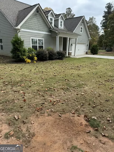 2394 Carson Segars Rd, Gillsville, GA 30543