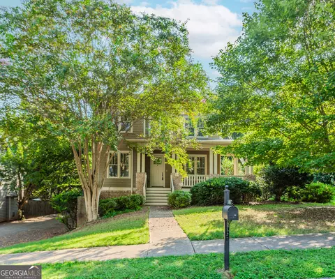 831 Milam Cir, Clarkston, GA 30021
