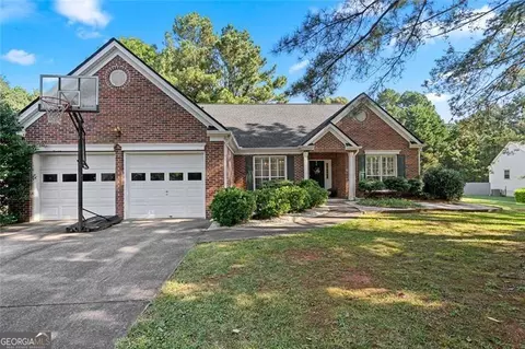 107 Quail Run, Acworth, GA 30101