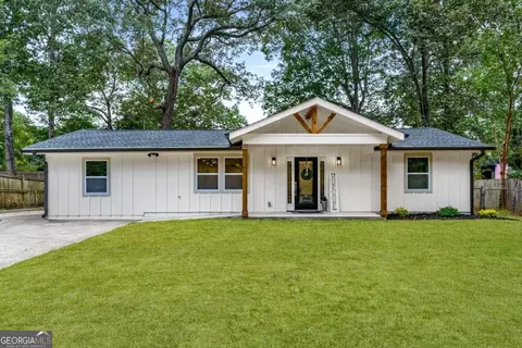 2740 Ivanhoe Ln SE, Smyrna, GA 30082