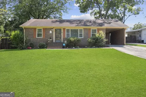 1464 Beatty St, Griffin, GA 30223