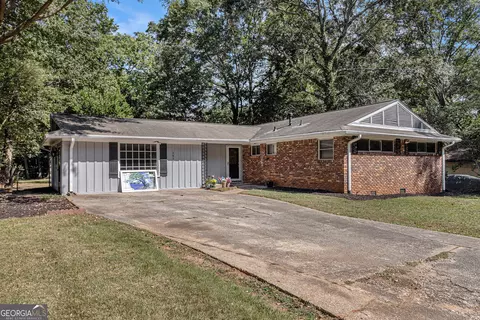 1517 Vancouver Dr, Tucker, GA 30084