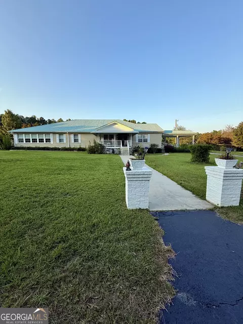 4499 Grady Mertz Rd, Tennille, GA 31089