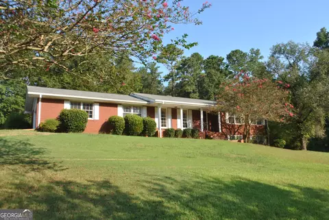 1125 Crumbley Rd, Mcdonough, GA 30252
