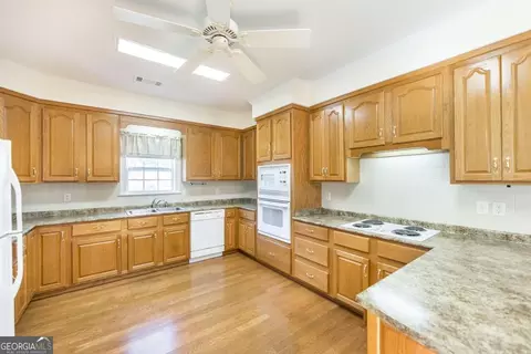 433 Willow Point Dr, Dublin, GA 31021 photo 10