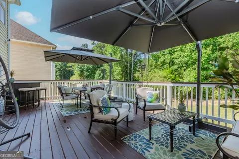 Exterior - 264 Millstone Dr, Hampton, GA 30228 photo 4 of 9