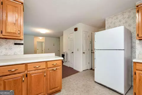 Kitchen - 266 Short Ave, Cornelia, GA 30531 photo 3 of 3