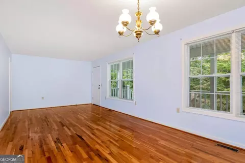 Living - 266 Short Ave, Cornelia, GA 30531 photo 6 of 9