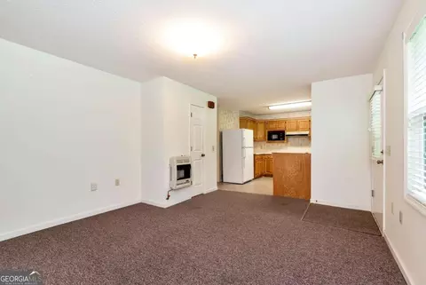 Living - 266 Short Ave, Cornelia, GA 30531 photo 2 of 9